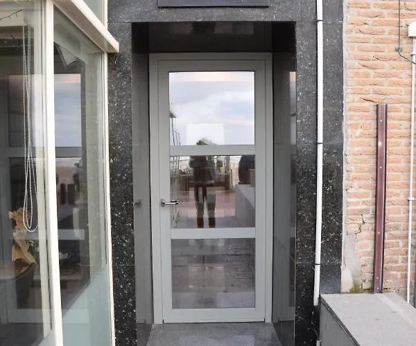 Lucia, 8ste Verdieping 公寓